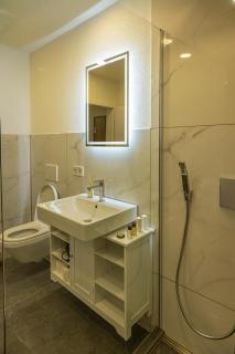 M4 Apartments - 1