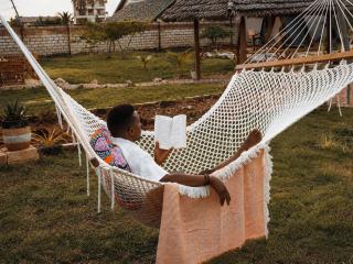 Leo Glamping, Eco A-Frame Retreat in Nungwi - 5