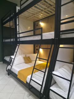 City Center Hostel Durres - 6