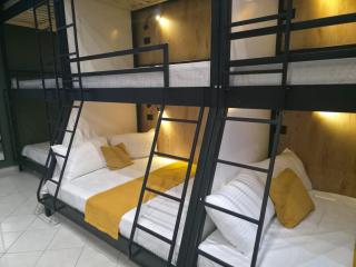 City Center Hostel Durres - 5