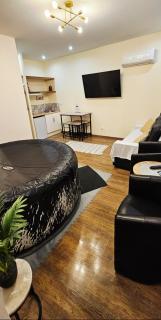 Séjour Détente Appartement avec SPA & Parking Gratuit dans le rue RDC proche centre - 5