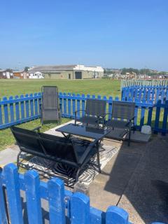 Sheppey Village 143 Roxy - 6