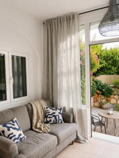 Lulani Hideaway by Corfu Stay Solutions - 3