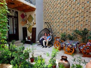 Gulnaraxanum Guest House B&B - 0
