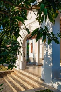 The Colonial Escape - 4