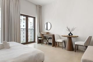 Luxe Yas Studio with Pool & Gym - 6