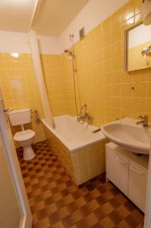 B10 Rooms - 4