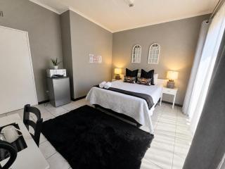 Zhantique Guest House 2- Unit 4 - 7