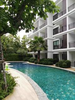 Rawai beach condo The Title V - walk to everything - 1