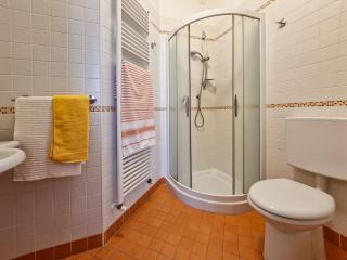 Modern three room flat with pool - 5