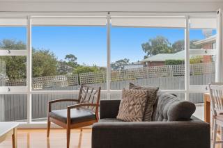 Sunny 2 Bedroom Villa - Pet Friendly - EV Charging - 6