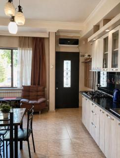 ninuca's apartment - 6
