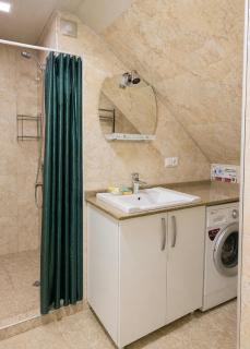 ninuca's apartment - 2