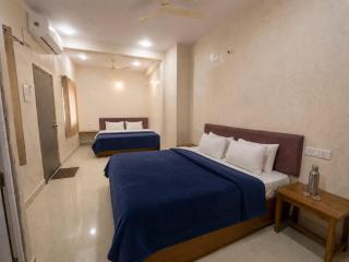 Kanha Homestay - 1