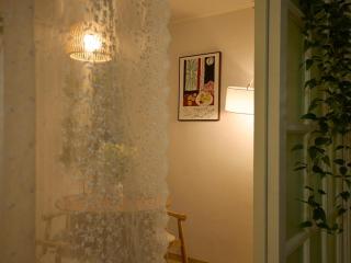 Cottage Cozy House - 10 mins from Subway Line 2 - 8