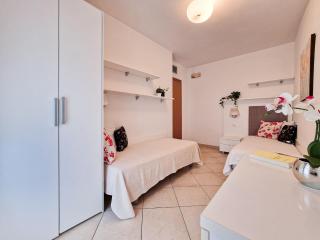 Bright duplex with swimming pool and terraces - 5