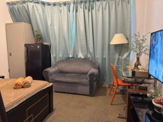 Central Hub Double Room - Shared Bathroom - 5