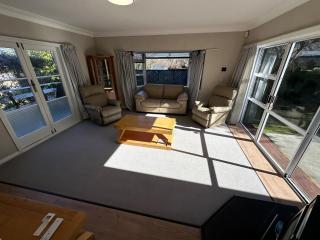Oak Ridge Taupō, Newly Renovated, Perfect for Contractors - 2