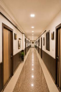 Central Hotel - 3