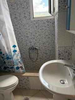 Ilias family rooms - Himare - 8