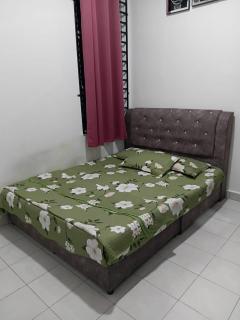 Taman Anggerik - 2