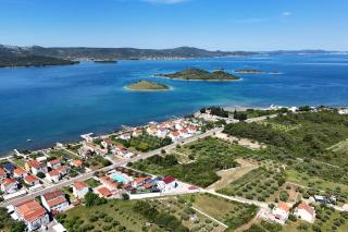 Adria Breeze Pool Apartments - 5