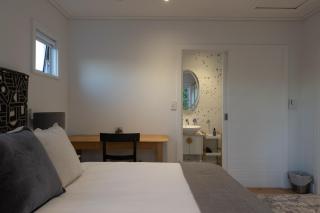Island Retreat - Luxury Getaway - Thesen Island - 5