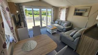 Luxury 2 Bed Holiday Home - 5