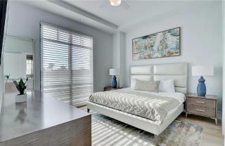 Charming 2 Bedroom Condo in Olde Naples - 1