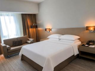 Novotel Muscat Airport - 8