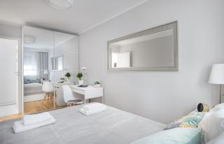 oompH Warsaw Central Smart 1 Bedroom Apartments - 8