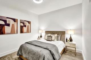Luxury 2 Bedroom Villa Near Beach and Ocean Views - 3