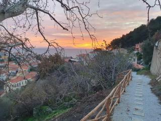 Sea View Cliffs - 4