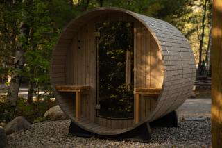 Cozy Luxury Cabin w Hot Tub, Fire Pit, King Bed - 8