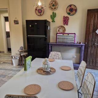 Cozy 2 Bedroom Chalet in Mountain View Sokhna 2 -Families Only- - 9