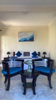 Kirra's Beach House - 8
