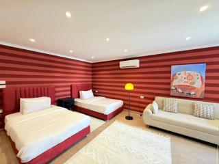 Vibrant Pop Art Duplex on the Nile Prime Maadi - 1