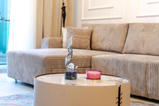 Amazing sea view luxury apartment in center of city near the beach - 1