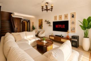 The Nile Horizon Luxury Duplex w Panoramic View - 3