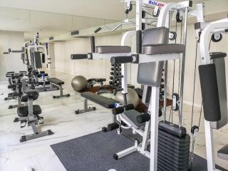 Condo w Pool and Gym near MRT station and Malls - 5