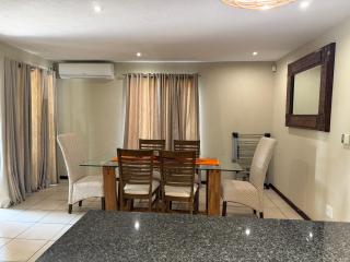 Caly Luxury Home - 1