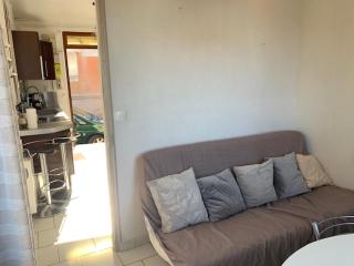 Cozy Lodge Appartment - 0