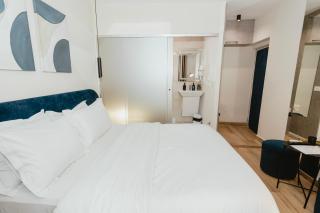 Standard Room at The Bubbles Jacuzzi Rooms - 8