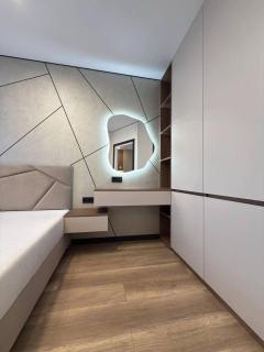 Cozy Minimalist Apartment - 7
