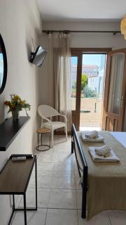 Roula's Apartment - 8