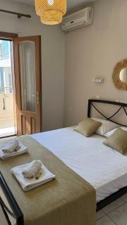 Roula's Apartment - 5