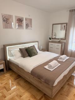 Moment Apartment - 5