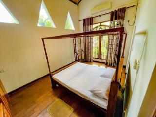 Fortress gate bungalow - 0