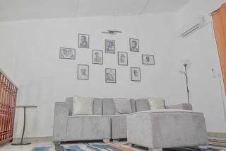 Modern and Bright Apartment Quiet Neighborhood - 5