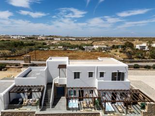 SilvAir Jacuzzi Suites, Mykonos - 9